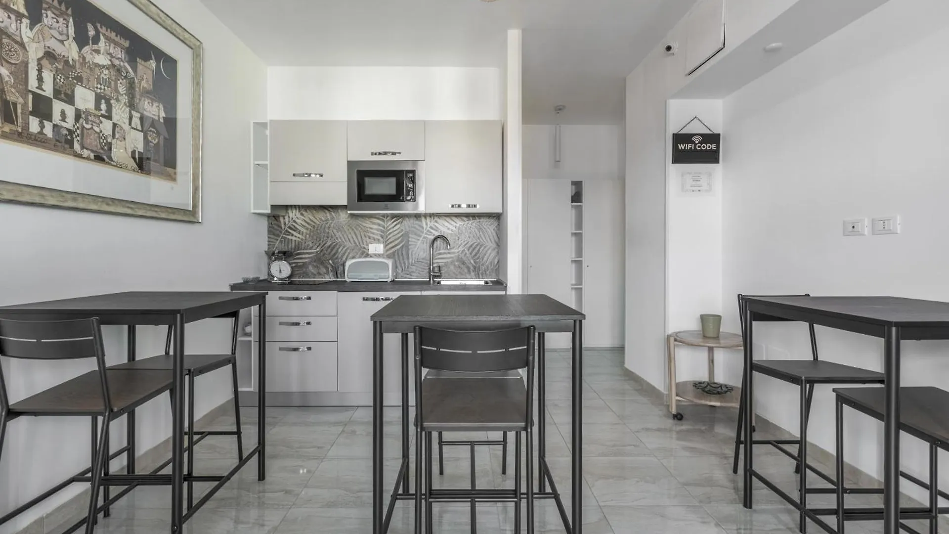 Appia Rooms location